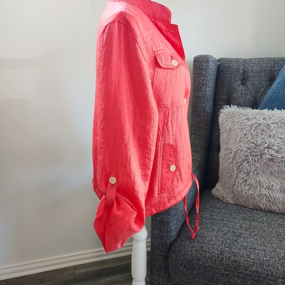 Linear Blouse - Picture 5 of 10